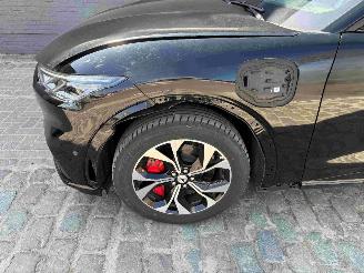 Ford Mustang Mach-e Premium AWD picture 6