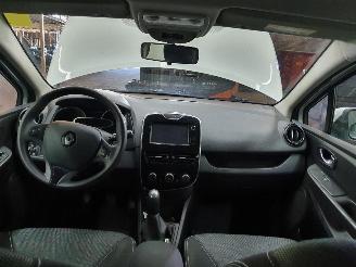 Renault Clio Mk4 0.9 TCe Expression picture 8