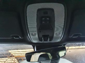 Volvo Xc-60 2.0 D4 FWD R-Design Momentum picture 33