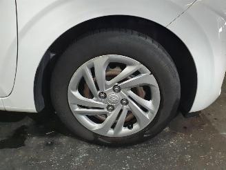 Hyundai I-10 GLS 1.0 Comfort Smart picture 18