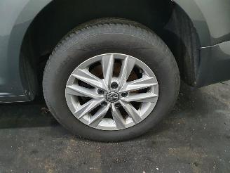 Volkswagen Caddy SA 2.0 TDI L1H1 HighLine BlueMotion picture 16