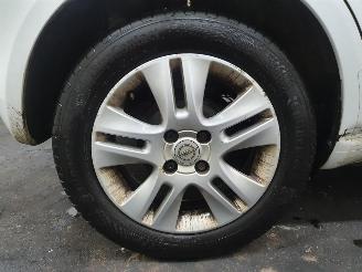 Opel Agila F68 1.0 picture 20