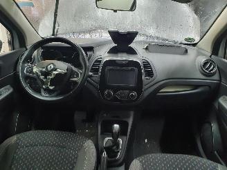 Renault Captur J87 1.2TCe Intens picture 7