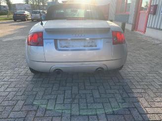 Audi TT TT Roadster (8N9), Cabrio, 1999 / 2007 1.8 T 20V Quattro picture 4