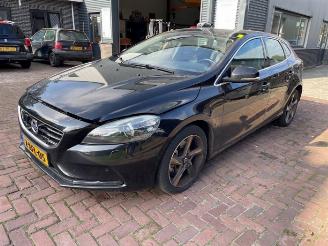Uttjänta bilar auto Volvo V-40 V40 (MV), Hatchback 5-drs, 2012 / 2019 2.0 D4 16V 2014/7