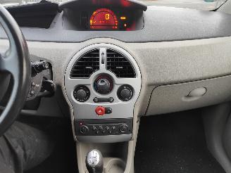 Renault Modus 1.6 16V Onderdelen Paars TED72 K4M794 Motor picture 11