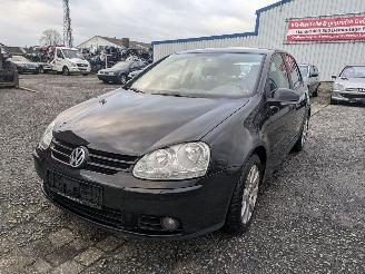 Salvage car Volkswagen Golf 2.0 FSI 2006/1