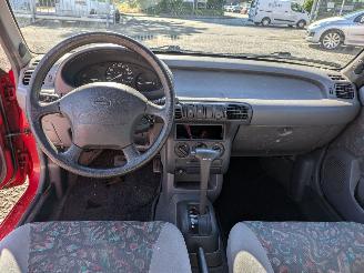 Nissan Micra 1.0 Automatik picture 11