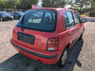 Nissan Micra 1.0 Automatik picture 5