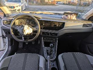 Volkswagen Polo 1.0 picture 11