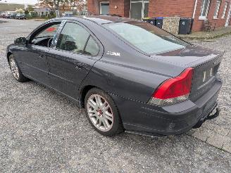 Volvo S-60 2.4T Automatik picture 7