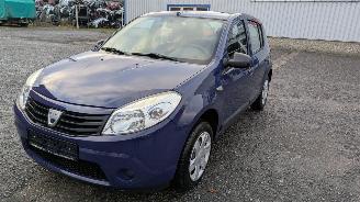 Purkuautot passenger cars Dacia Sandero 1.4 MPI 2009/6