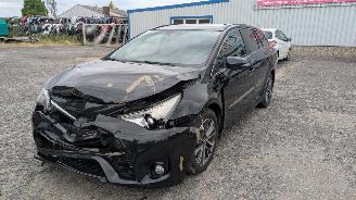 Uttjänta bilar auto Toyota Avensis 1.8 2015/5