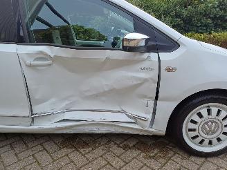 Volkswagen Up! 1.0 high up! BlueMotion White navi & ac picture 16