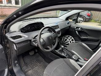 Peugeot 2008 automaat !! picture 9
