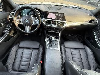 BMW 3-serie Touring 330e M-Pakket / Pamorma / Leer / Automaat picture 12