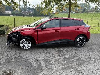 Schadeauto MG MG4 64 kWh Luxury 2023/9