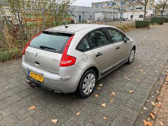 Citroën C4 1.4 16V IMAGE picture 5