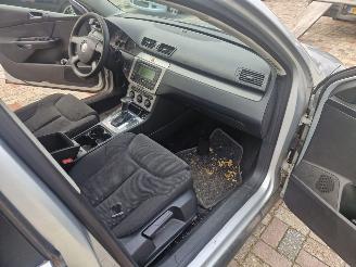 Volkswagen Passat 2.0 fsi comfortline picture 14