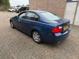 BMW 3-serie 318 I HIGH EXECUTIVE picture 6