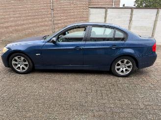 BMW 3-serie 318 I HIGH EXECUTIVE picture 7