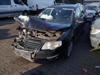 Volkswagen Passat Passat Variant (3C5), Combi, 2005 / 2010 2.0 TDI 16V 170 picture 2