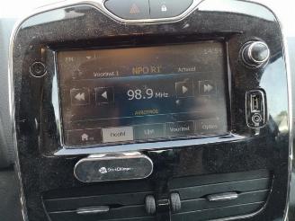 Renault Clio  picture 14