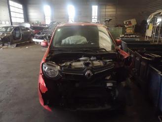 Vrakbiler auto Renault Twingo Twingo III (AH), Hatchback 5-drs, 2014 / 2024 0.9 Energy TCE 90 12V 2015/10