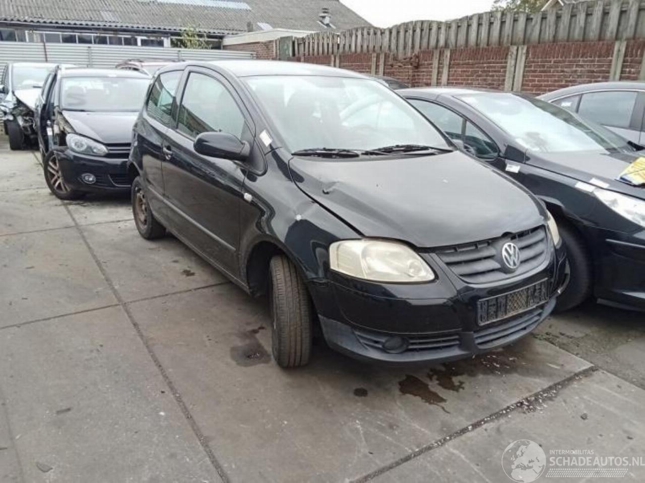 Volkswagen Fox Fox (5Z), Hatchback, 2005 / 2012 1.2