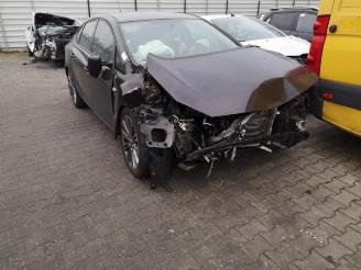Uttjänta bilar auto Opel Astra Astra J (PD5/PE5), Sedan, 2012 1.4 Turbo 16V 2013/1