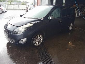 Auto da rottamare Renault Grand-scenic Grand Scenic III (JZ), MPV, 2009 / 2016 1.4 16V TCe 130 2010/11