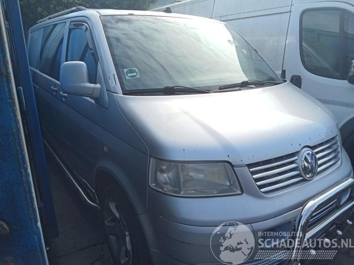 Volkswagen Transporter Transporter T5, Van, 2003 / 2015 2.5 TDi