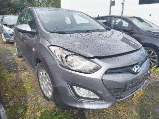 Sloopauto Hyundai I-30 CW 1.4i i-Motion Business 2012/5