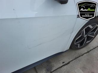 Volkswagen ID.3 ID.3 (E11/E12), Hatchback 5-drs, 2019 First, Life, Pro 58 kWh picture 15