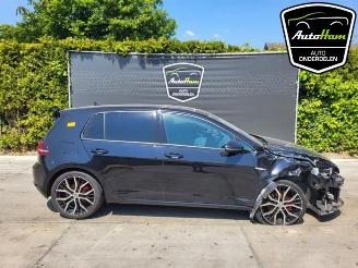Coche siniestrado Volkswagen Golf Golf VII (AUA), Hatchback, 2012 / 2021 1.0 TSI 12V BlueMotion 2016/11