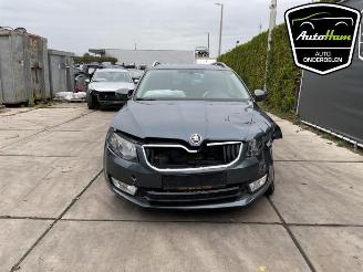 Skoda Octavia Octavia Combi (5EAC), Combi 5-drs, 2012 / 2020 1.2 TSI 16V picture 3