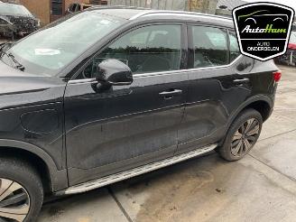 Volvo XC40 XC40 (XZ), SUV, 2017 1.5 T5 Plug-in Hybrid 16V picture 7