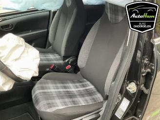 Peugeot 108 108, Hatchback, 2014 1.0 12V VVT-i picture 20