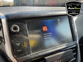 Peugeot 208 208 I (CA/CC/CK/CL), Hatchback, 2012 / 2019 1.2 Vti 12V PureTech 82 picture 16