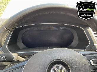 Volkswagen Tiguan Tiguan (AD1), SUV, 2016 / 2024 2.0 TSI 16V 4Motion picture 15