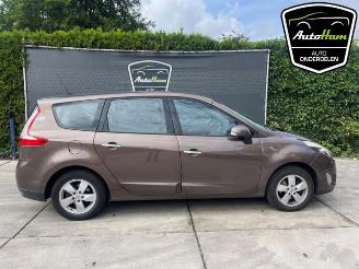 Uttjänta bilar auto Renault Grand-scenic Grand Scenic III (JZ), MPV, 2009 / 2016 1.4 16V TCe 130 2009/7