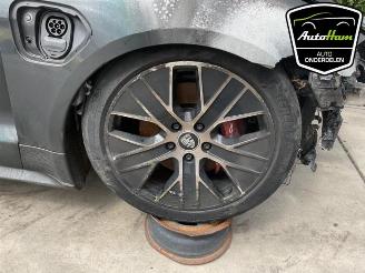 Porsche Taycan Taycan (Y1A), Sedan, 2019 4S picture 25