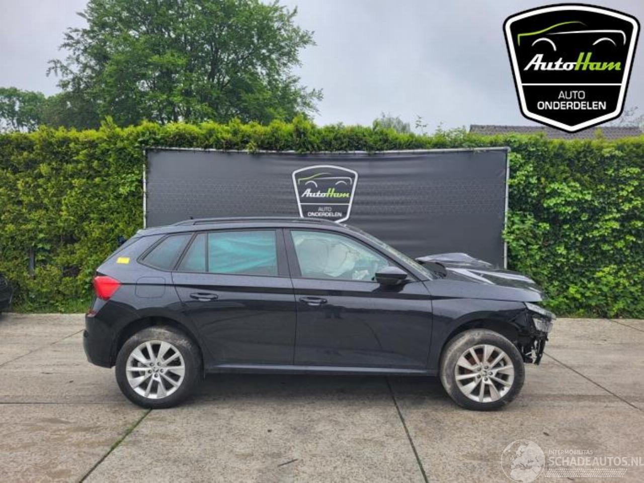 Skoda Kamiq Kamiq, SUV, 2019 1.0 TSI 12V