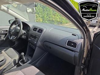 Volkswagen Polo Polo V (6R), Hatchback, 2009 / 2017 1.2 TDI 12V BlueMotion picture 15