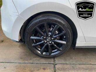 Mazda 3 3 Sport (BP), Hatchback, 2018 2.0 SkyActiv-X M Hybrid 16V picture 23