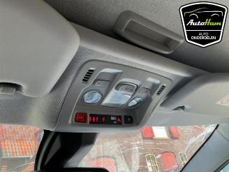 Citroën C3 C3 (SX/SW), Hatchback, 2016 1.2 12V e-THP PureTech 110 picture 22