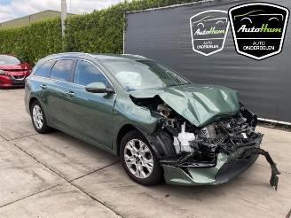Kia Cee d Ceed Sportswagon (CDF), Combi 5-drs, 2018 1.0i T-GDi 12V picture 2