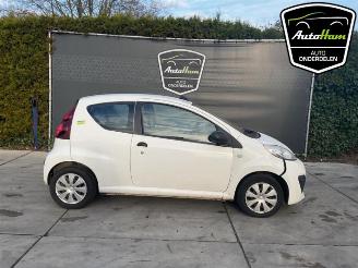 Auto da rottamare Peugeot 107 107, Hatchback, 2005 / 2014 1.0 12V 2012/10