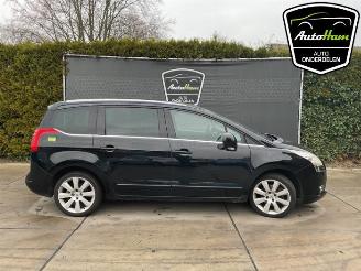 Vrakbiler auto Peugeot 5008 5008 I (0A/0E), MPV, 2009 / 2017 1.6 THP 16V 2011/7