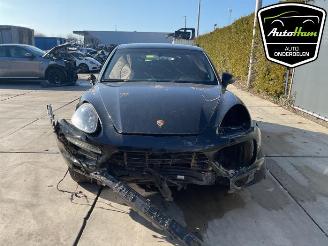 Porsche Cayenne Cayenne II (92A), SUV, 2010 / 2018 4.8 V8 32V GTS picture 3